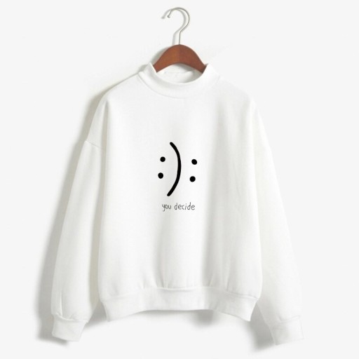 Sweatshirt feminina com sorriso