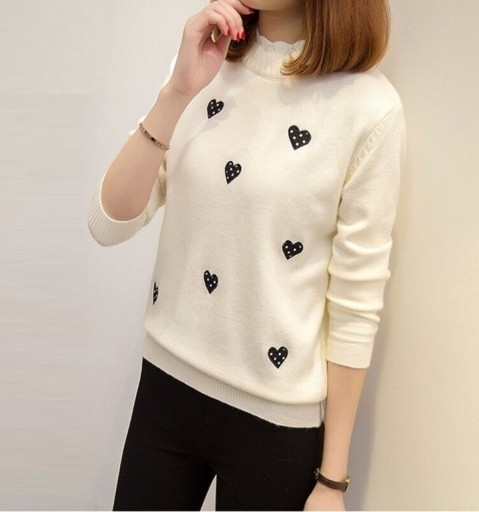 Sweter damski w serduszka G343