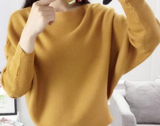 Sweter damski z nietoperzowymi rękawami