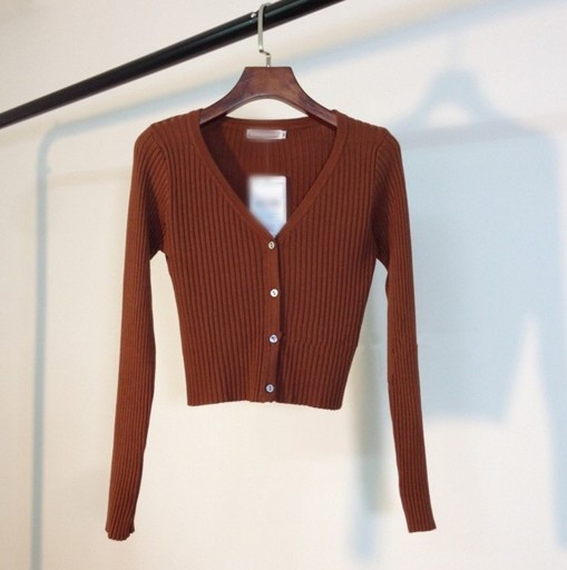 Sweter damski zapinany na guziki G226