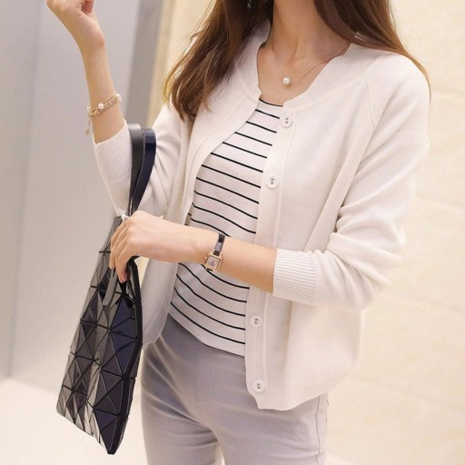 Sweter damski zapinany na guziki G315