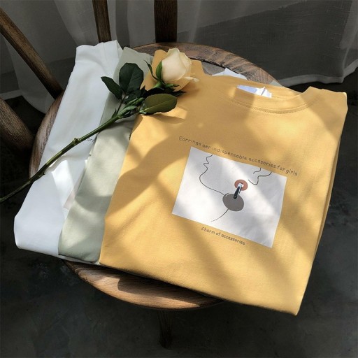 T-shirt da donna con stampa A996