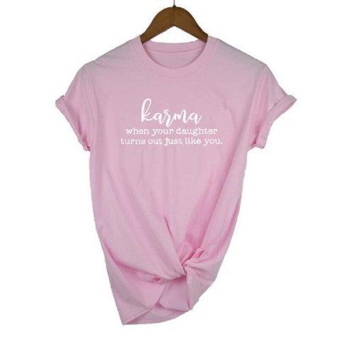 T-shirt dam med karmatryck