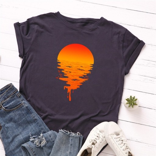 T-shirt feminina com estampado de pôr do sol
