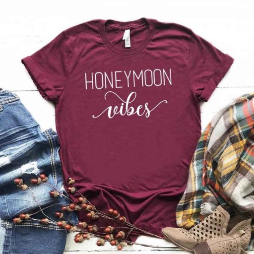 T-shirt för kvinnor med smekmånadstryck