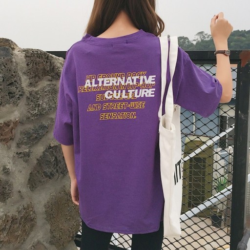 T-shirt med tryck i överdimensionerad storlek för kvinnor