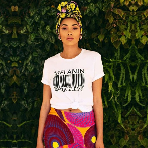 T-shirt pour femmes avec impression B176