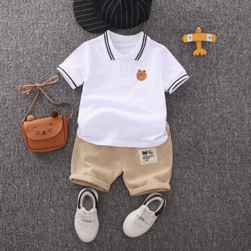 T-Shirt und Shorts für Jungen L1555