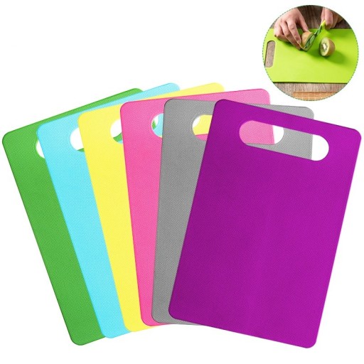 Tábua de corte em plástico