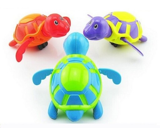 Tartaruga galleggiante colorata per acqua