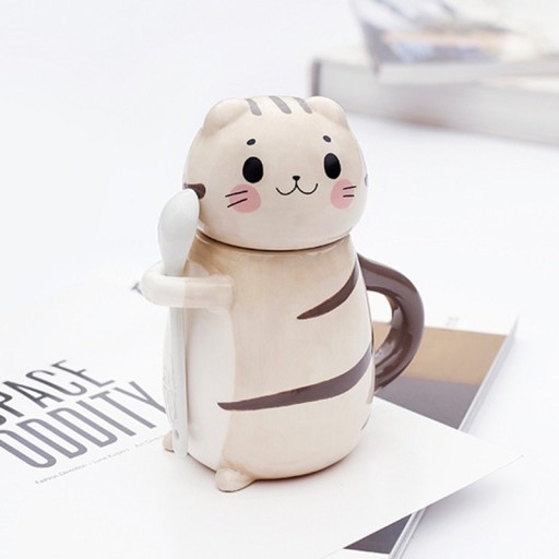 Tasse et cuillère chat