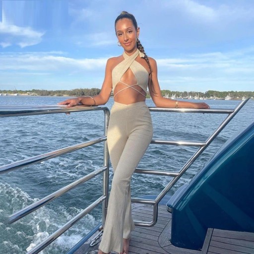 Top corto da donna e pantaloni B1134