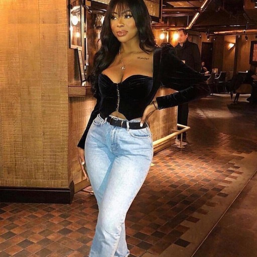 Top crop da donna con scollatura profonda