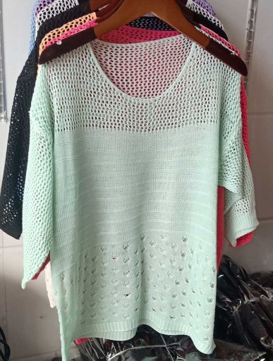 Top da donna lavorato a maglia traforato