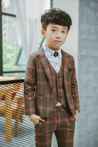 Traje de cuadros para niño B1330