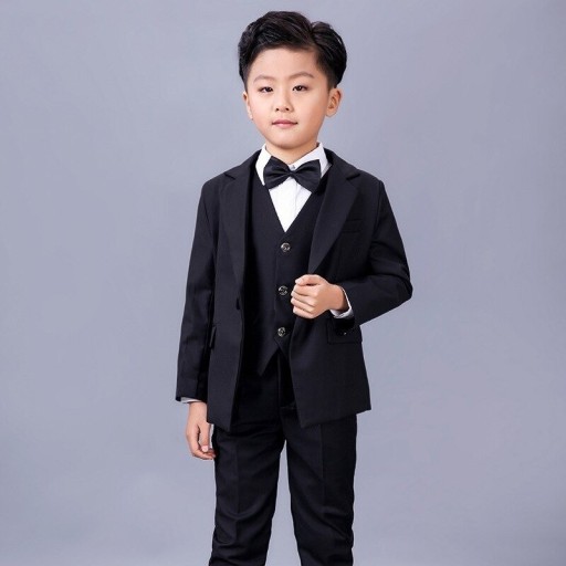 Traje de niño B1383