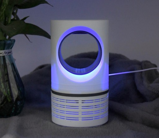 Trampa para insectos con luz ultravioleta