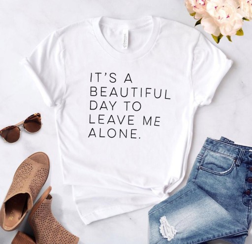 Tricou de damă cu inscripția B73
