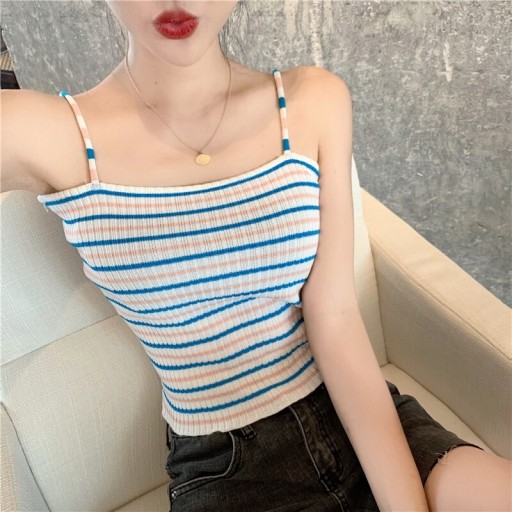 Tricou de dama scurt cu dungi