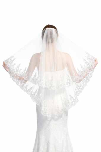 Trouwrijpe 60 cm Dubbel Laag Tule Met Paillettenrand Met Kam Fingertip lengte Elegante rijpe Wit Ivory wit