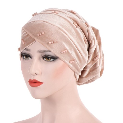 Turban feminino com pérolas