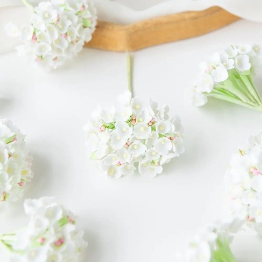 Umělé dekorační květiny drobné květní svazky 7 cm hedvábí květinová dekorace do věnců aranžmá svatebních ozdob interiéru