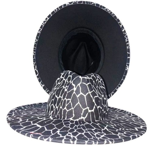 Unisex Hat with Animal Pattern