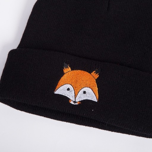 Unisex-hattu ketun kanssa