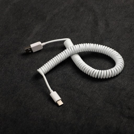 USB-C-näppäimistön liitäntäkaapeli