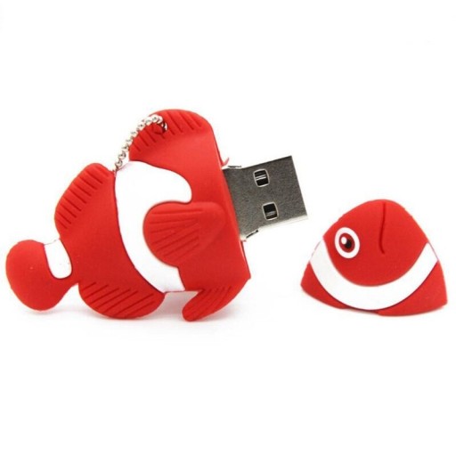 USB flash disk ve tvaru ryby