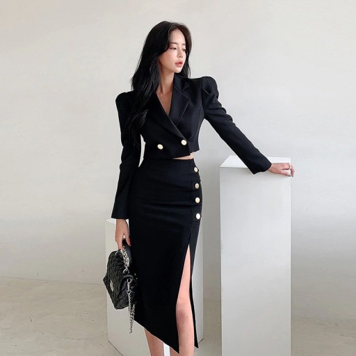 Veste courte et jupe pour femme
