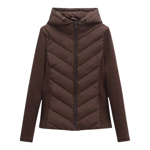 Veste matelassée pour femmes avec capuche à zip coupe ajustée avec des manches en tricot et des panneaux latéraux matelassés en forme