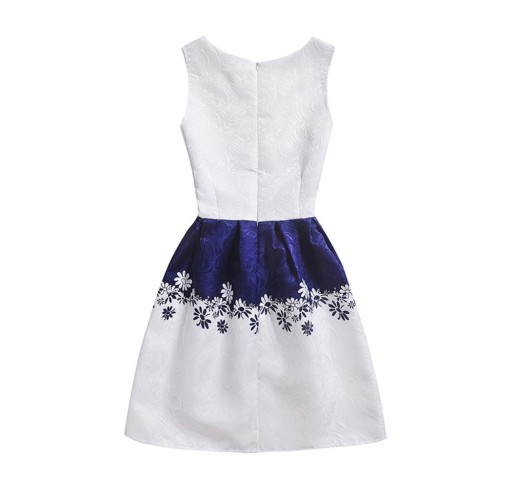 Vestido de menina com flores - Azul e branco