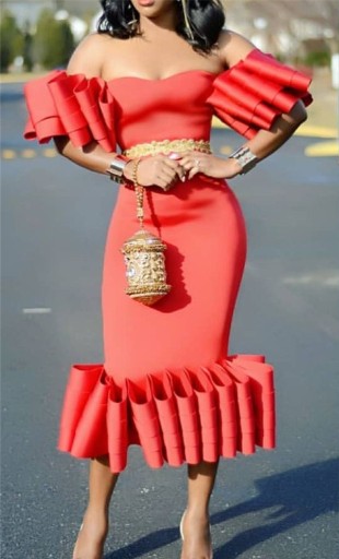 Vestido feminino extravagante