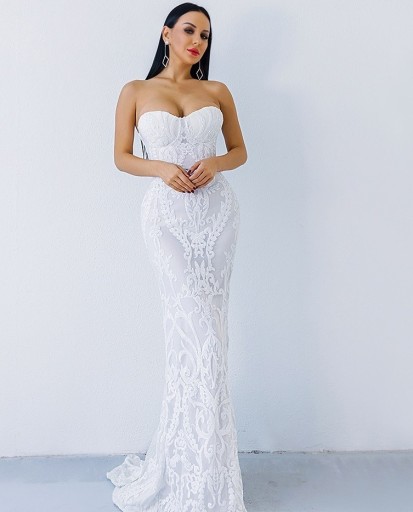 Vestido longo rendado