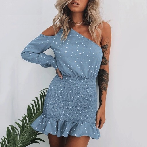 Vestido mini assimétrico com bolinhas