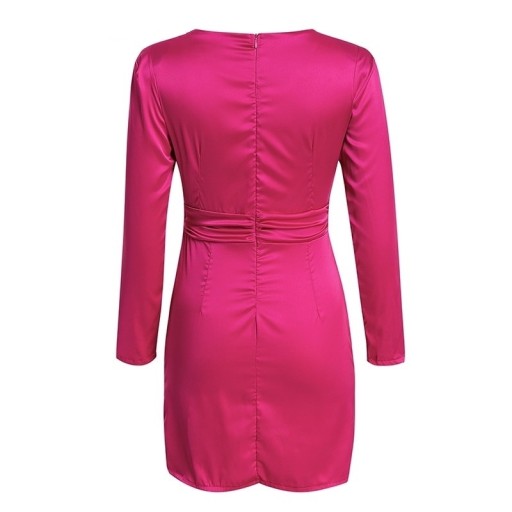 Vestido mini brilhante para senhora