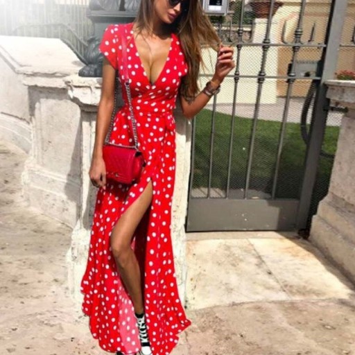 Vestidos longos de senhora com bolinhas