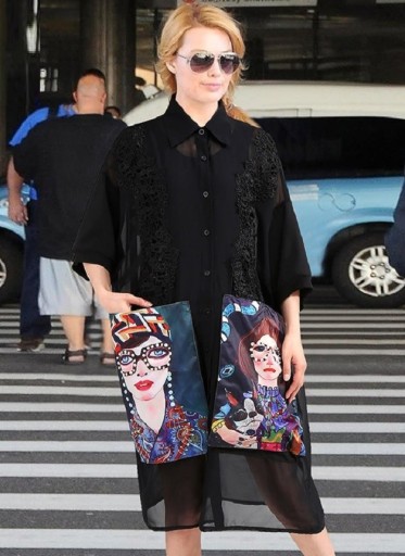 Vestidos pretos com estampado