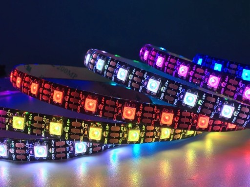 Vízálló RGB LED szalag J279