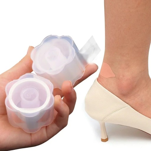 Waterproof Plasters for Blisters and Abrasions Wavy Shape Self-Adhesive Heel Protection Transparent and Skin Tone Variants Set of 30