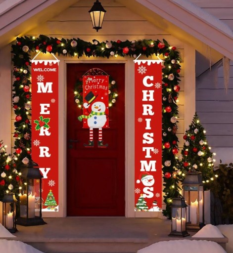 Wiszące ozdoby świąteczne na drzwiach