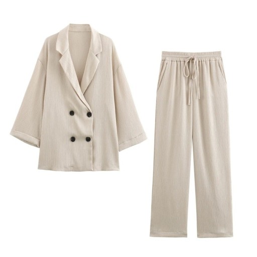 Women's Set Top with Lapel Collar and Double-Breasted Fastening and Long Wide Trousers with Drawstring Waist Polyester for Leisure