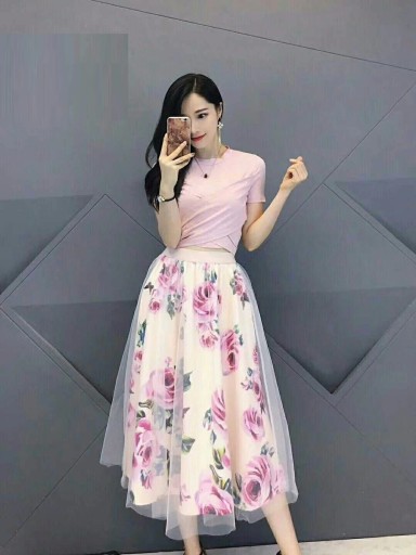 Women's Short Sleeve Top and Skirt