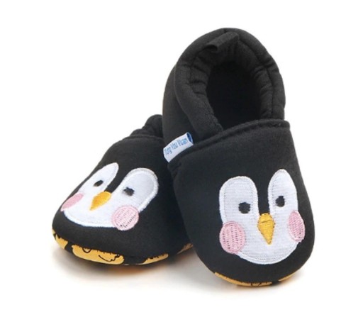 Zapatillas de estar por casa para niños A6