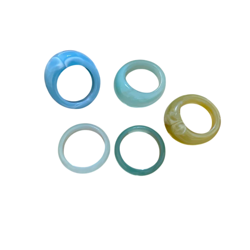 Zestaw 5 sztuk pierścionków z żywicy w nieregularnym okrągłym kształcie Niebiesko-zielony zestaw Akrylowe pierścionki podróżne dla kobiet Estetyczny