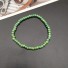 Armband aus Perlen hellgrün