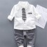 Cămașă și pantaloni de băiat L1579 alb
