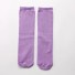 Ciorapii colorati ai fetelor violet