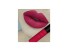 Cremefarbener wasserfester Lippenstift 13